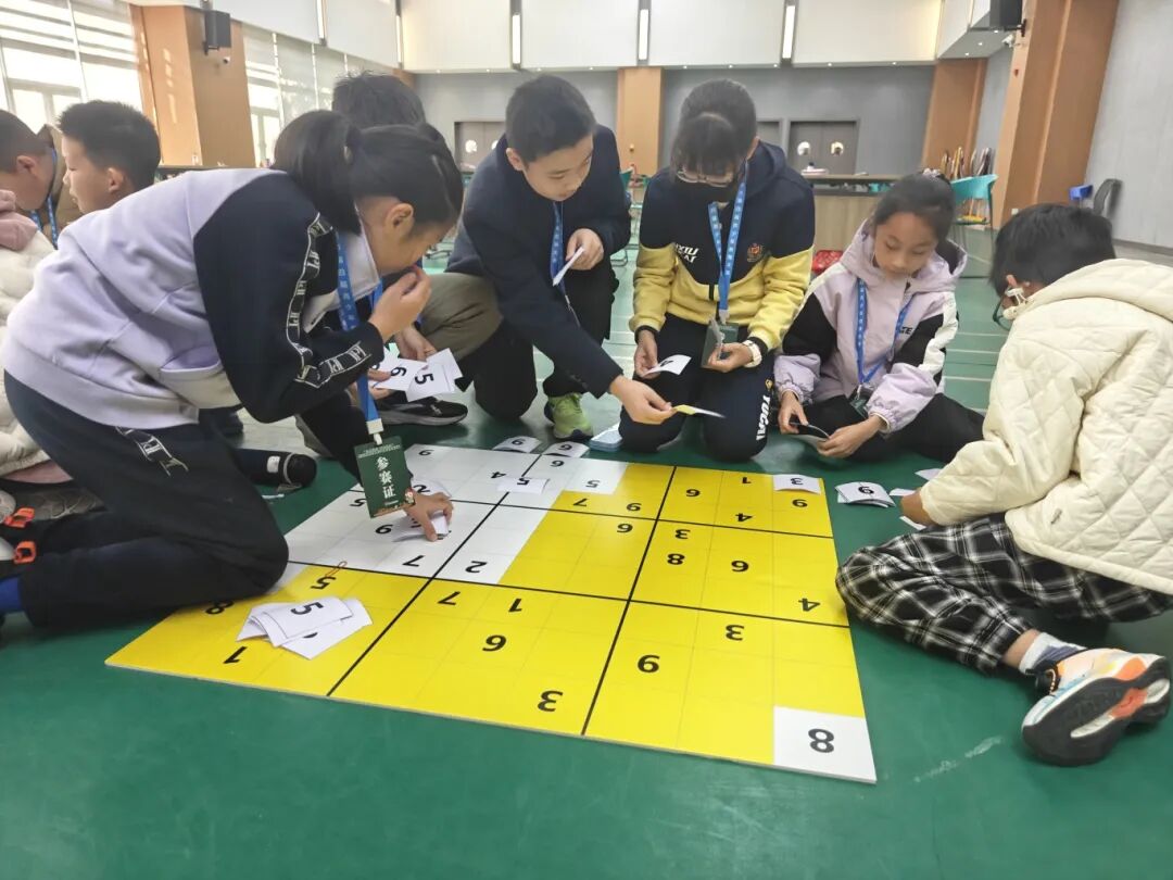 【活动照片】2025年11月30日,“颂运河·趣味挑战杭州市第四届青少年数独挑战活动-文学部-滨江一楼多功能厅9.jpg