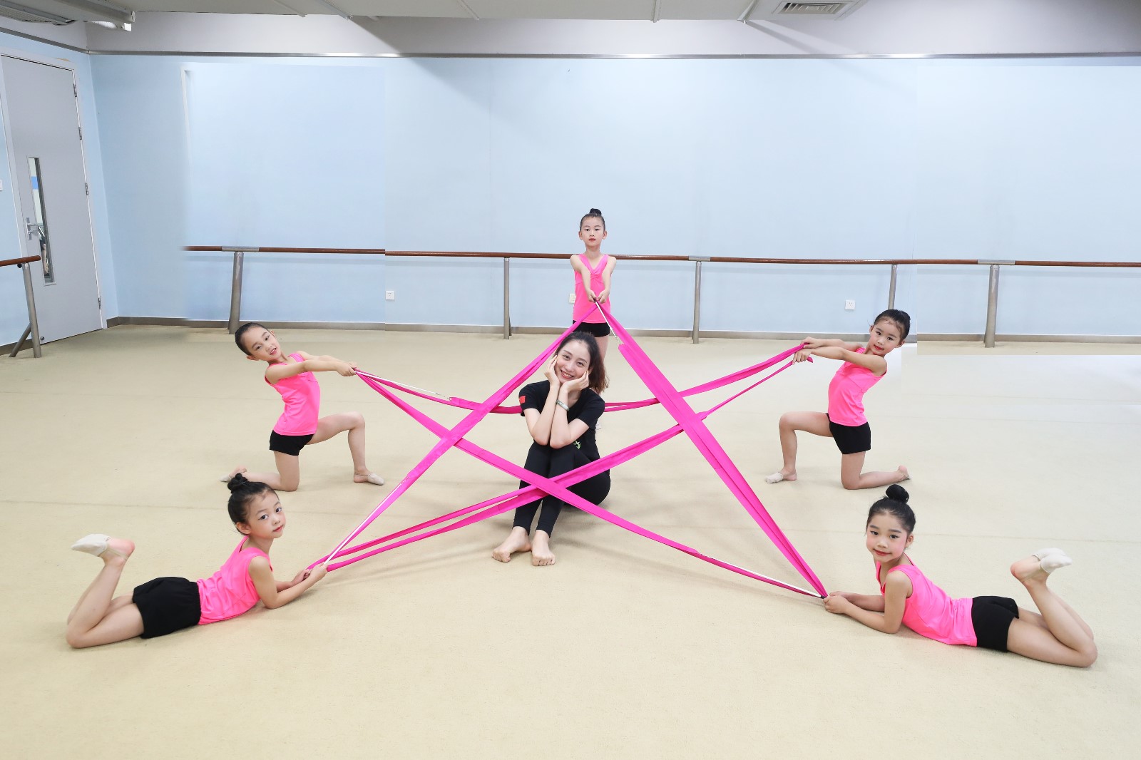 1575531586206023908.jpg 1575531586206023908.jpg