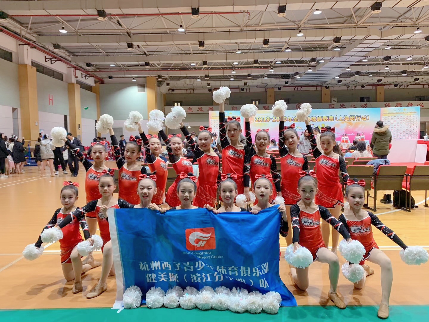 1575867440206068222.jpg 团体照1.jpg