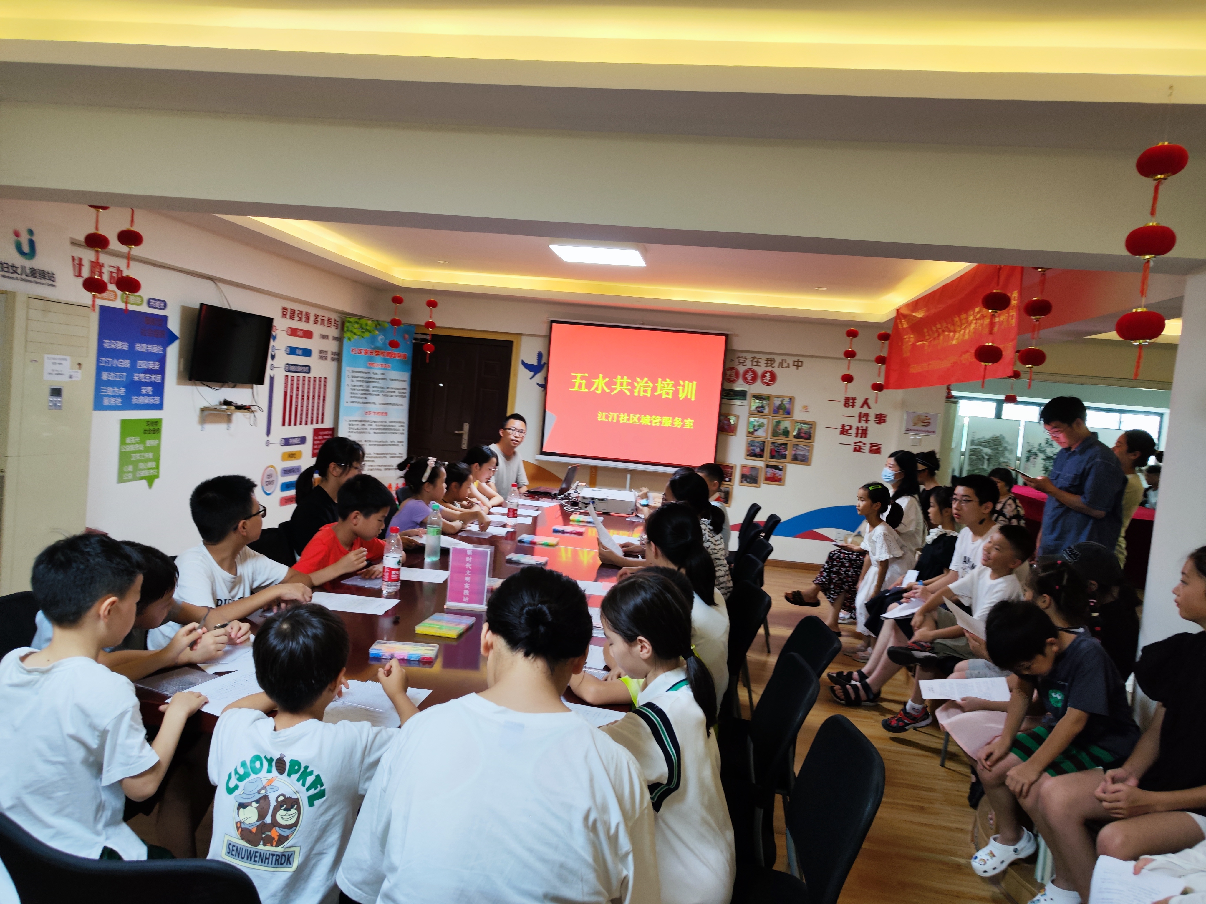 b70d6910-fc2b-4e44-aadb-ede03d55ca29.jpg b70d6910-fc2b-4e44-aadb-ede03d55ca29.jpg