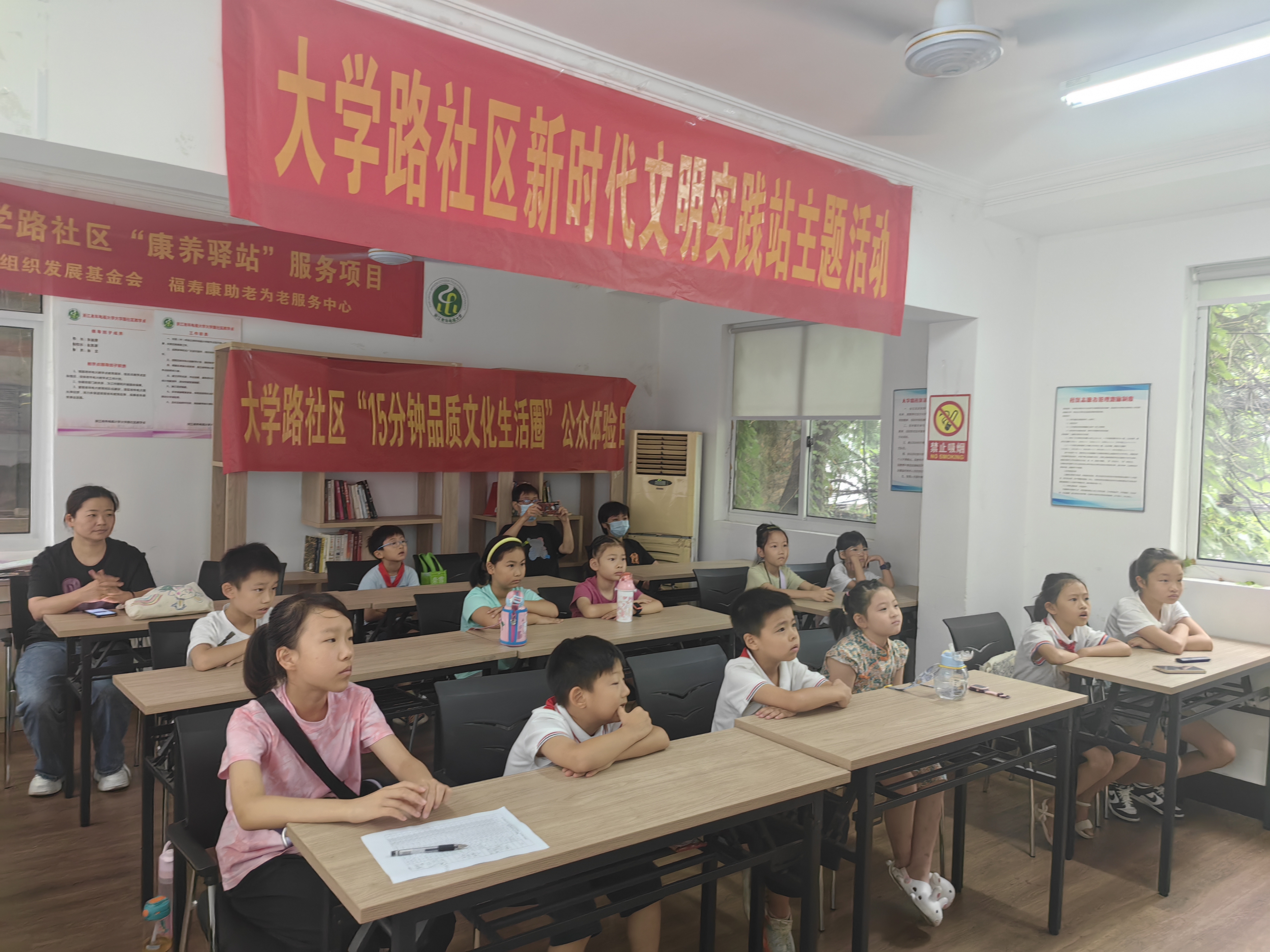 f18ff3fd-3ed1-4080-a438-89ce73f1eb0e.jpg f18ff3fd-3ed1-4080-a438-89ce73f1eb0e.jpg